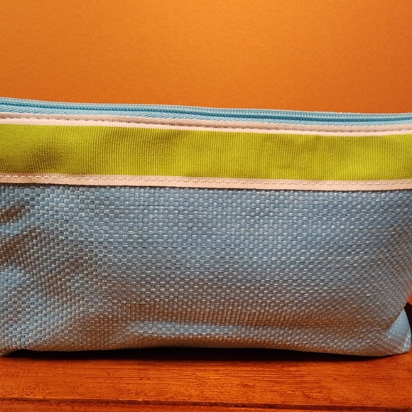 Lancome Make-Up Bag - Picture 2 of 8